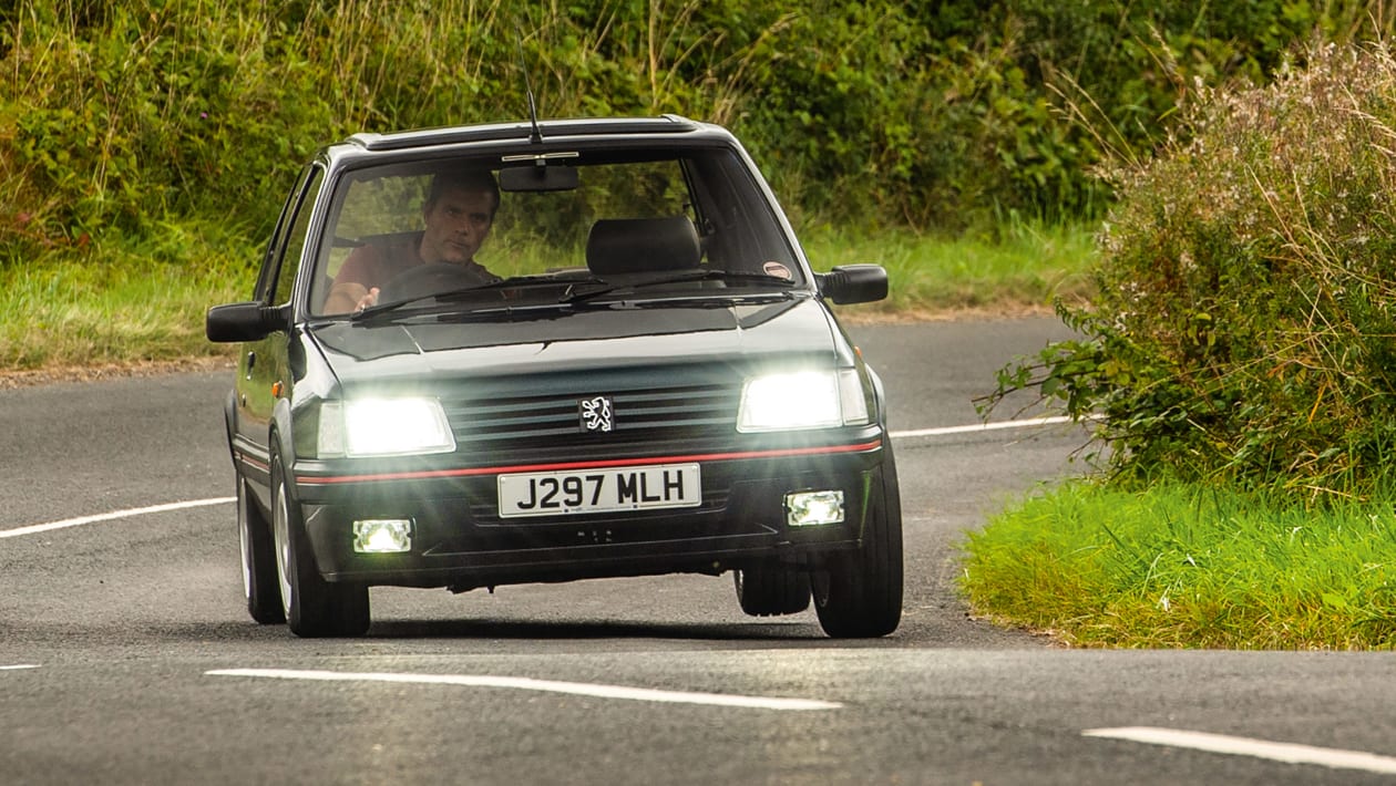 tolman-peugeot-205-gti-2022-review-evo